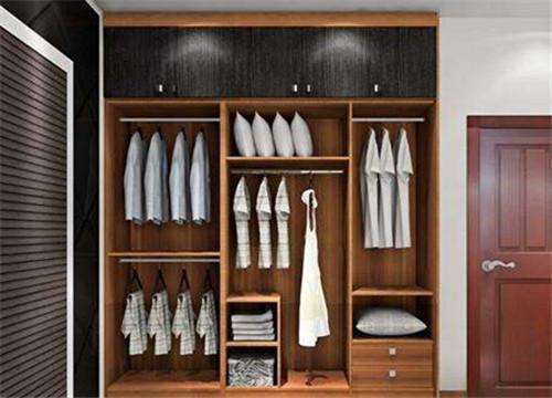 衣柜發(fā)霉怎么辦？怎么樣預(yù)防衣柜和衣服發(fā)霉